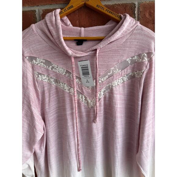Torrid Super Soft Plush Lace Inset Hoodie Dip Dye Pink Ombré 3X Long Sleeve NWT - Picture 3 of 8